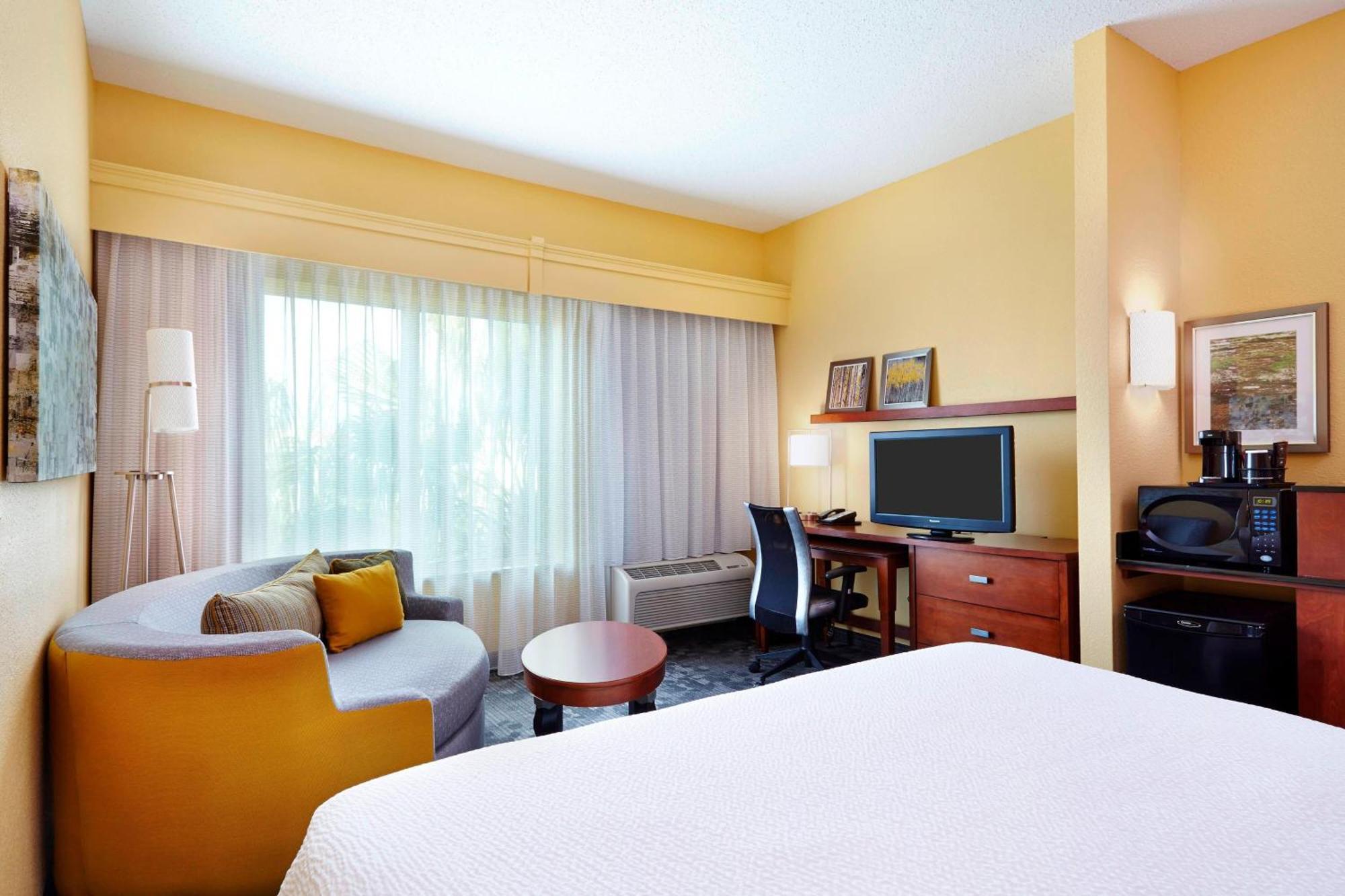 Courtyard Fort Lauderdale Sw Miramar Bagian luar foto