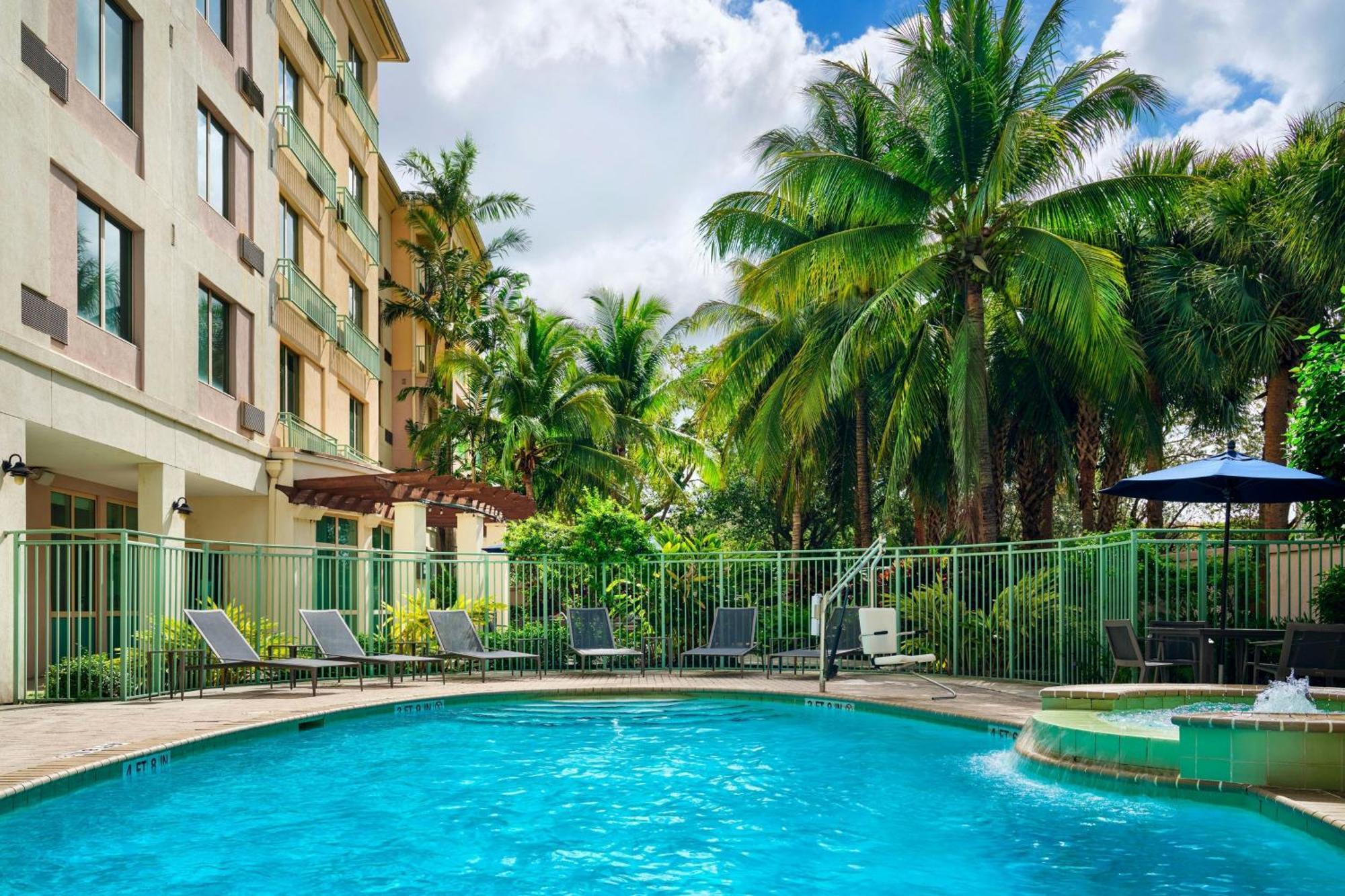 Courtyard Fort Lauderdale Sw Miramar Bagian luar foto