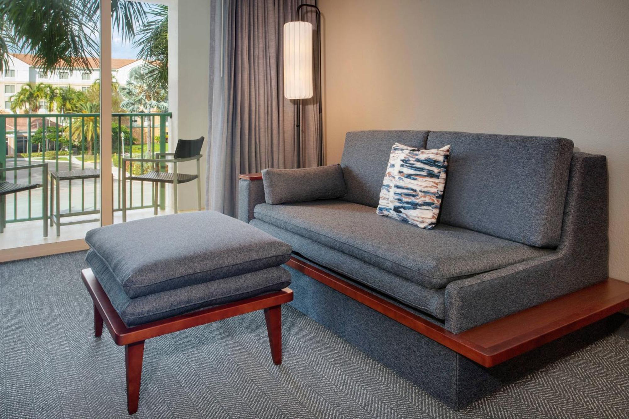 Courtyard Fort Lauderdale Sw Miramar Bagian luar foto